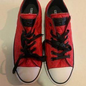 Converse Unisex Quilted Fabric Sneakers - Sz 8 /10